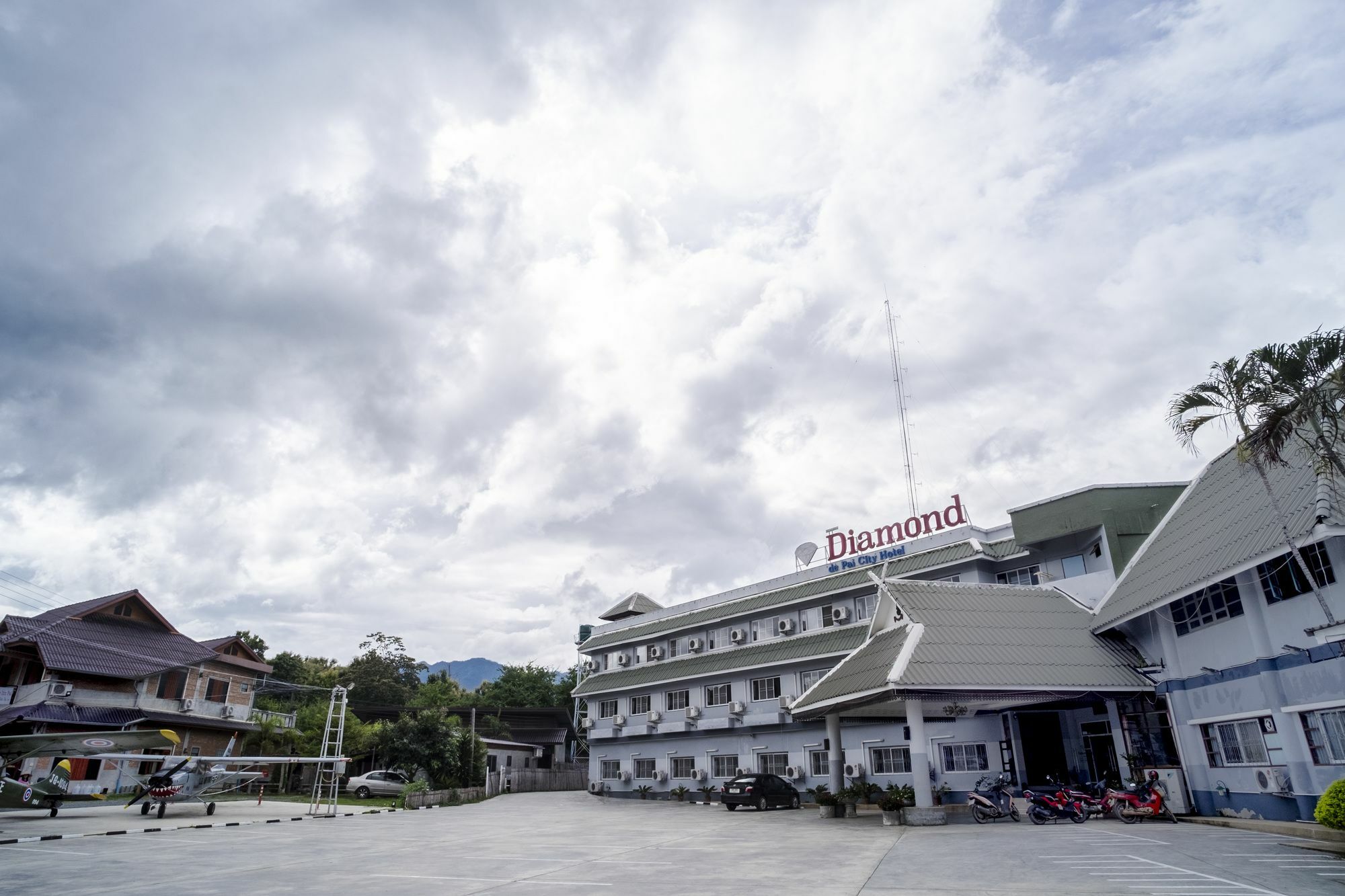 Hotel Diamond De Pai Exterior foto